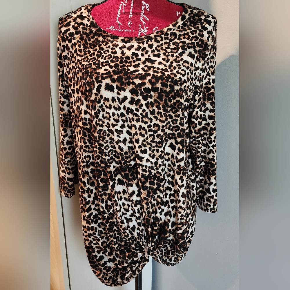 Leopard print Top